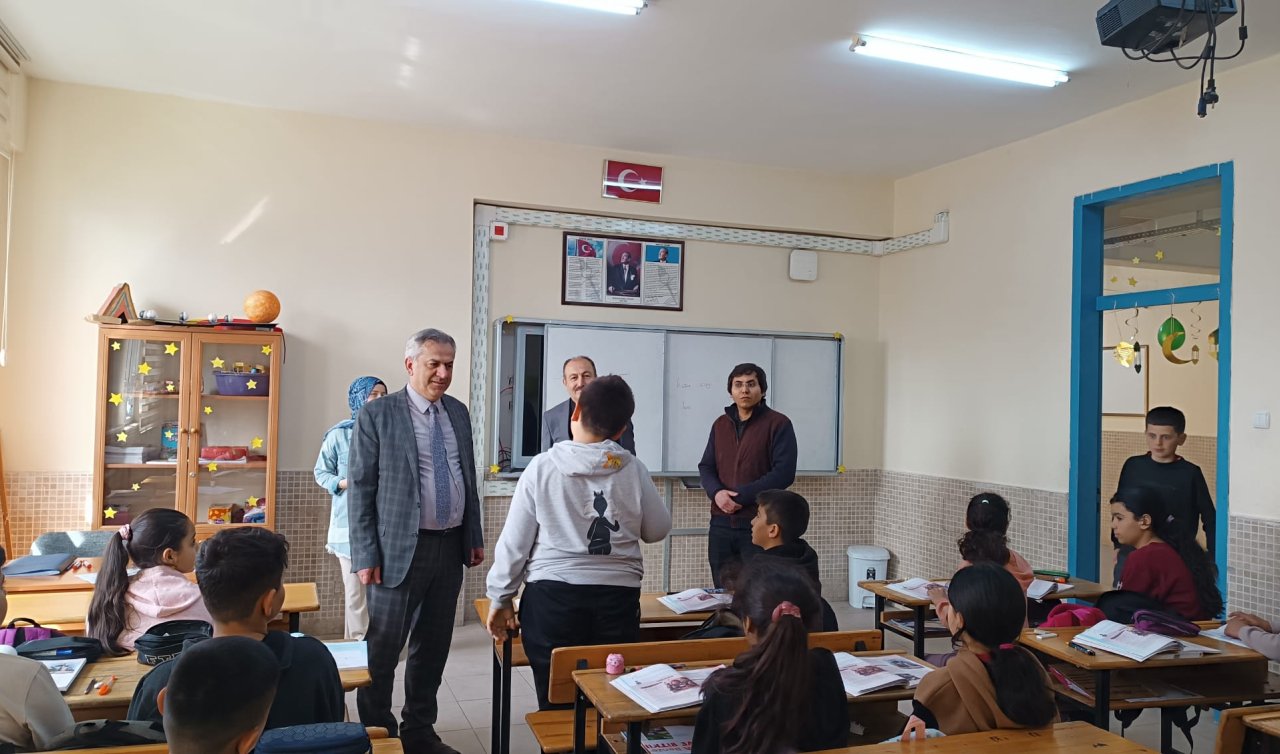 Konya İl Milli Eğitim Müdürü Murat Yiğit Karatay ilçesinde okul ziyaretinde bulundu