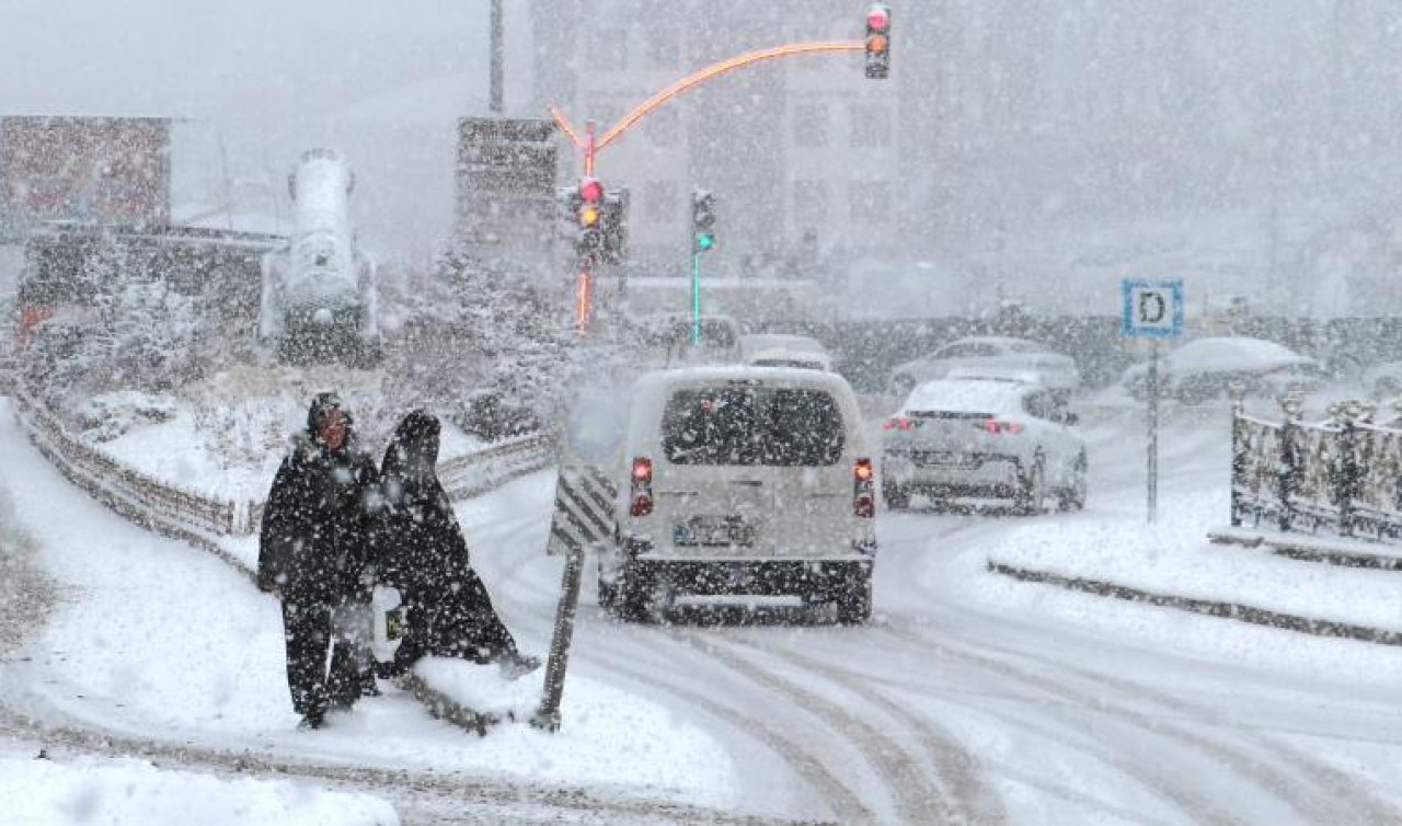 Yurdun doğusunda kar, güneyinde fırtına etkili olacak 