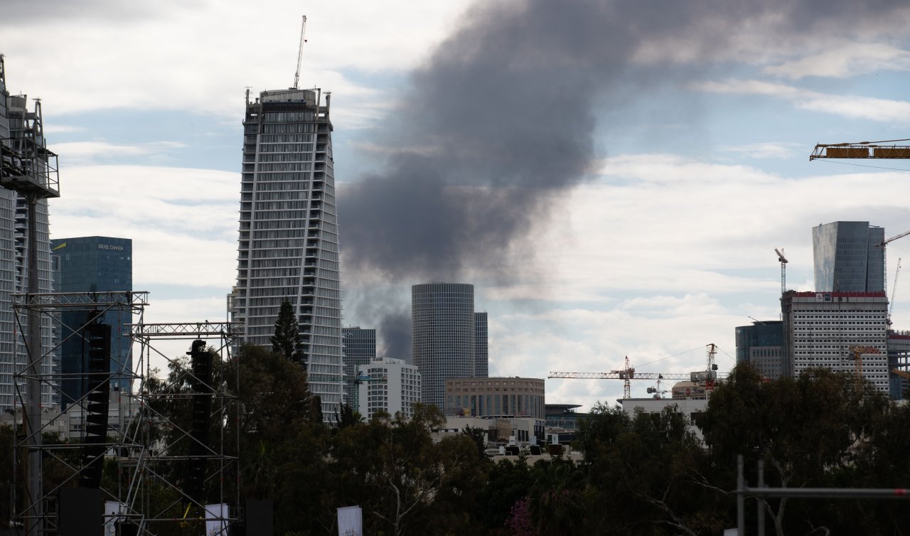 İran ABD üslerine ve İsrail’e yeni saldırılar düzenledi