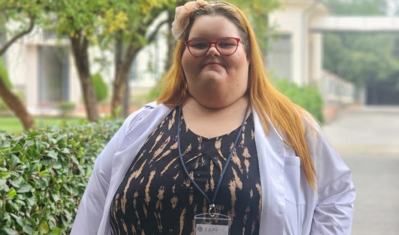 Kilosu nedeniyle akran zorbalığı gördü psikoloji okudu