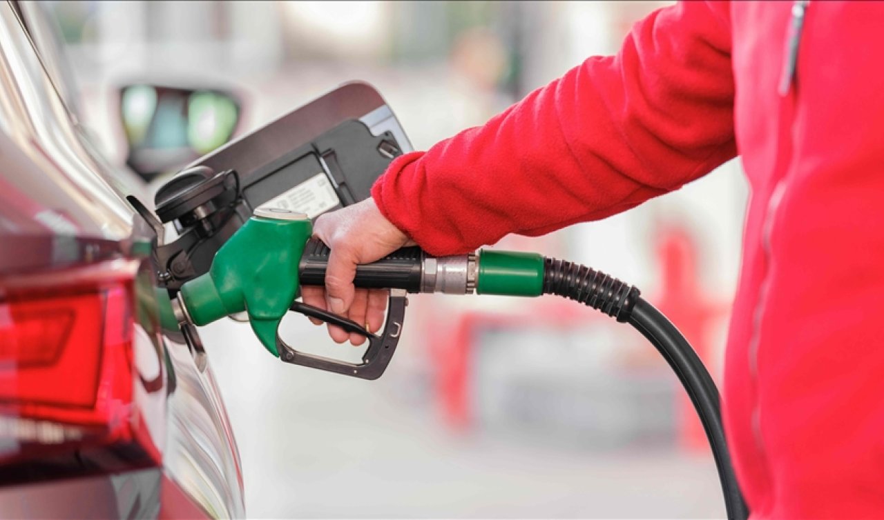 Eşel Mobil Sistemi Ne Demek, Nasıl Çalışır? Eşel Mobil Sistemi Yeniden Devreye Girecek Mi? Mazot, Benzin Fiyatları Düşer mi, Yükselir mi?