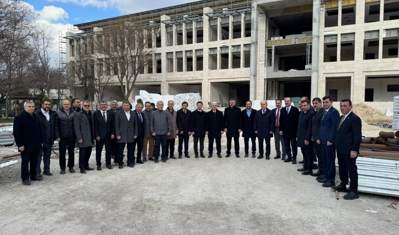 İçişleri Bakanı Mustafa Çiftçi Konya’nın sembol okulunu inceledi 