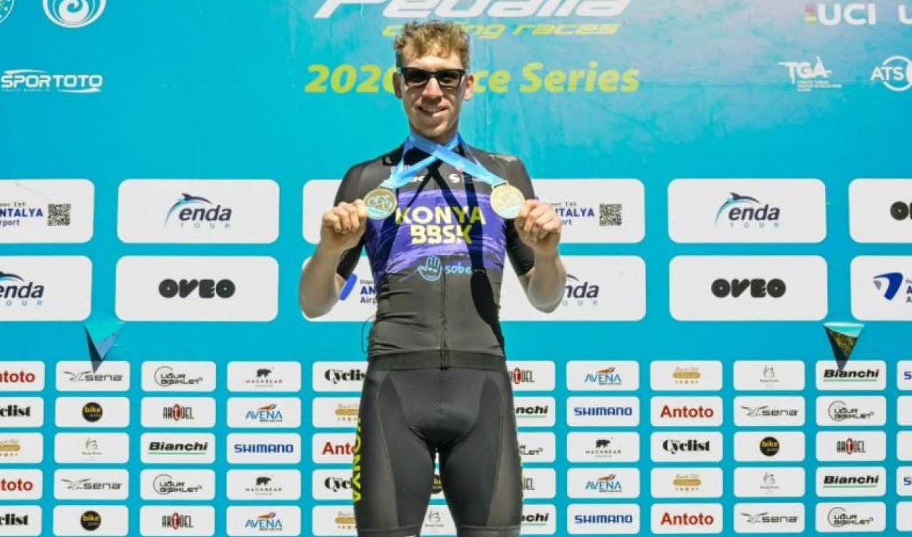 Büyükşehir Belediyespor bisiklet takımı sporcusu Mustafa Tarakçı’dan çifte şampiyonluk