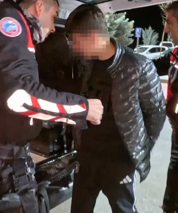 Çocuk sürücü ile polisin kovalamacası film sahnelerini aratmadı