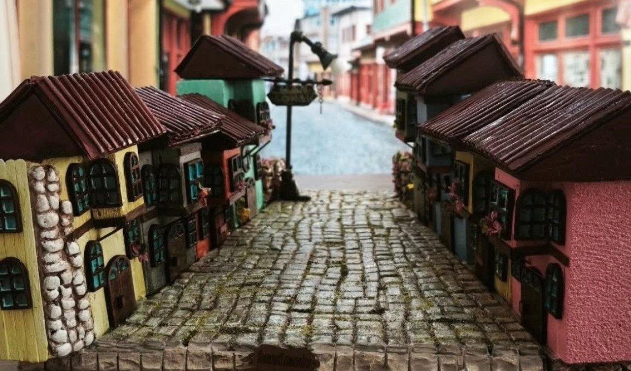 Geleneksel Akşehir evleri minyatür olarak üretiliyor