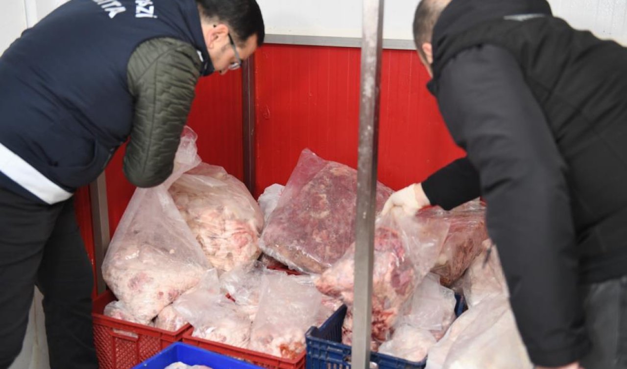 700 kilo bozuk sucuk piyasaya sürülmeden imha edildi 