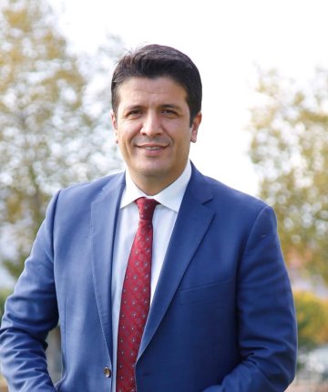 Döşemealtı Belediyesi’ne “asfalt ihalesi’’ operasyonu; Eski başkan dahil 22 gözaltı kararı