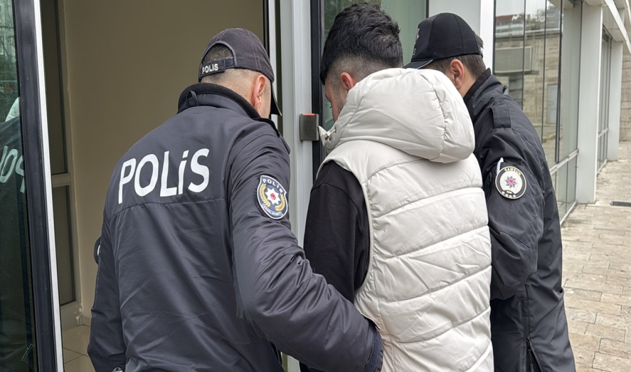 Trabzonspor’un takım otobüsüne taşlı saldırı olayında 3 polis açığa alındı 