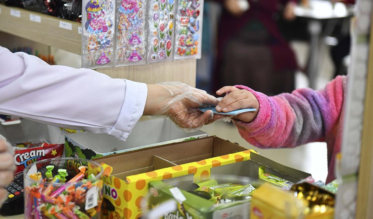 İhtiyaç sahibi öğrencilere aylık 2 bin lira kantin desteği