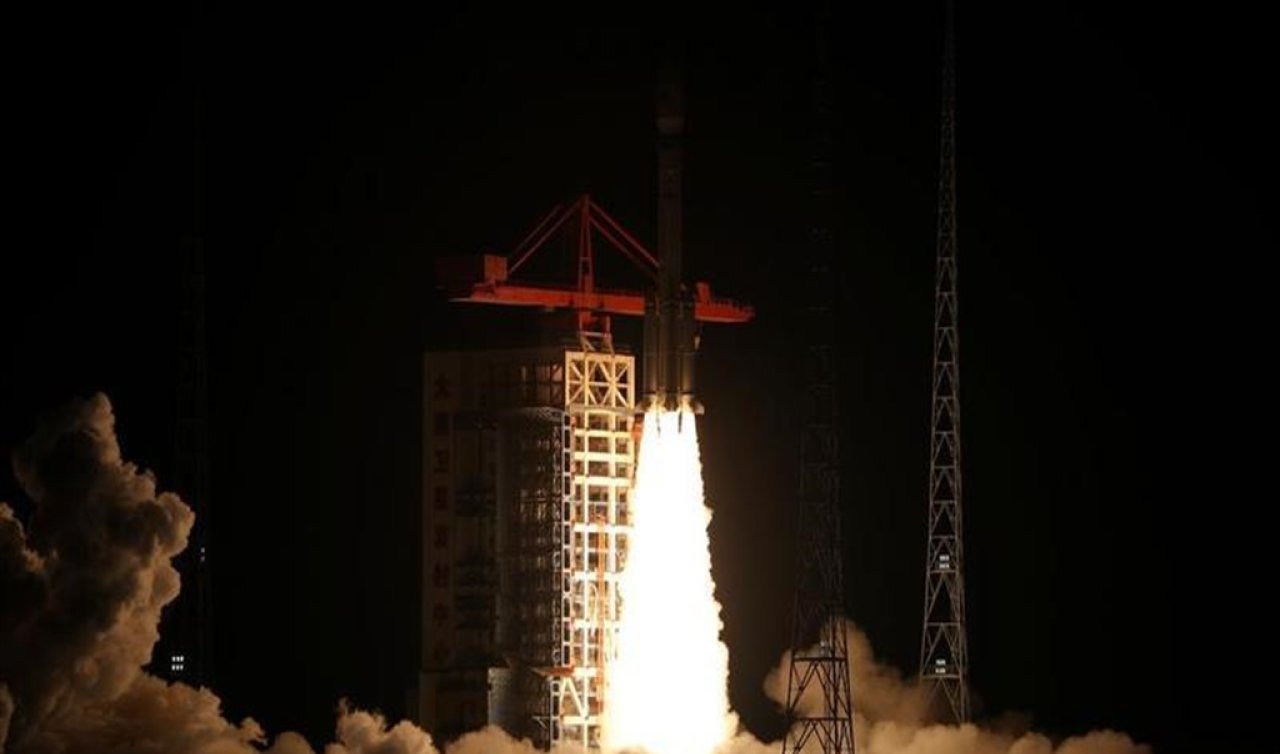 Çin uzaya yeni bir uydu gönderdi