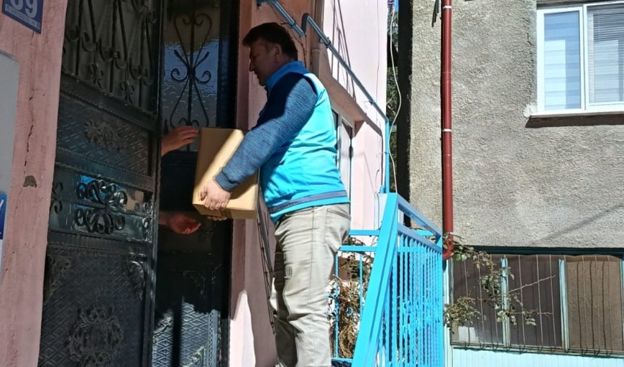  Derebucak’ta yardım kolileri ihtiyaç sahiplerine ulaştırıldı