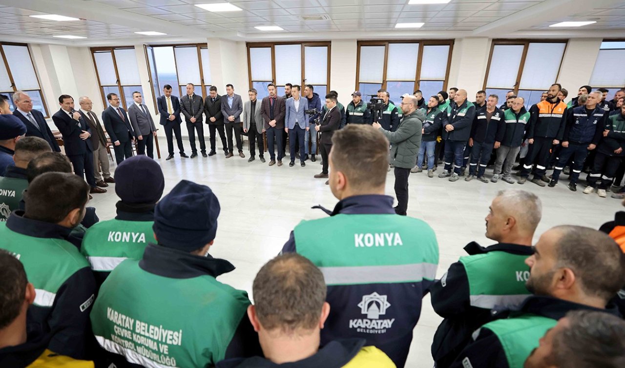 Başkan Hasan Kılca mesai arkadaşlarıyla bayramlaştı