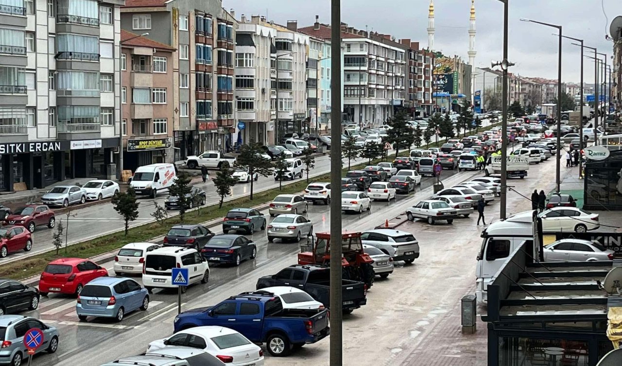 Kulu’da bayram trafiği yoğunluğu