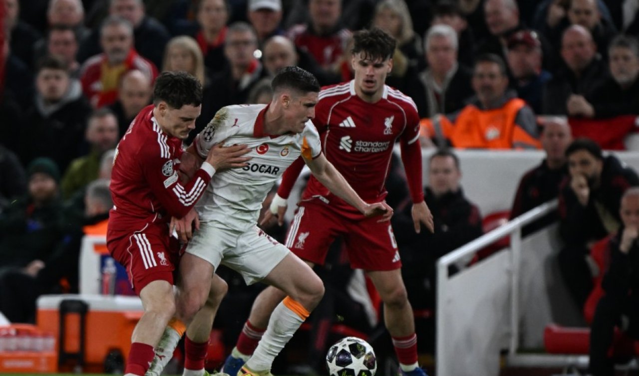 Galatasaray, Liverpool’a 4-0 yenilerek Şampiyonlar Ligi’ne veda etti
