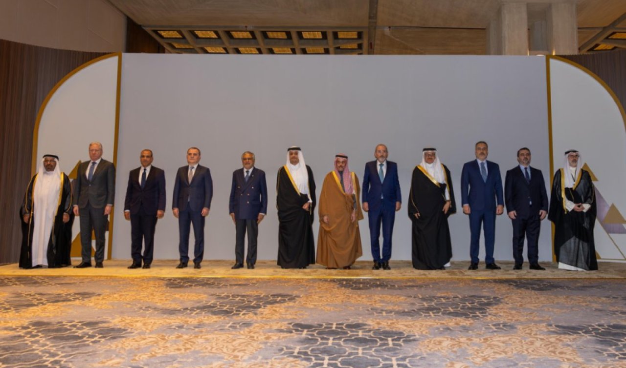 Bakan Fidan bölgesel gelişmeler için Riyad zirvesinde