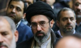 İran lideri Hamaney ülkesine birlik çağrısı yaptı