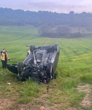 Takla atan otomobilin sürücüsü öldü