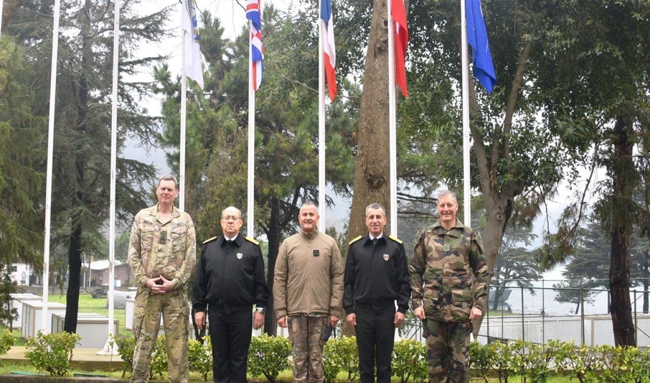  Uluslararası askeri heyetten Deniz Unsur Komutanlığı’na ziyaret