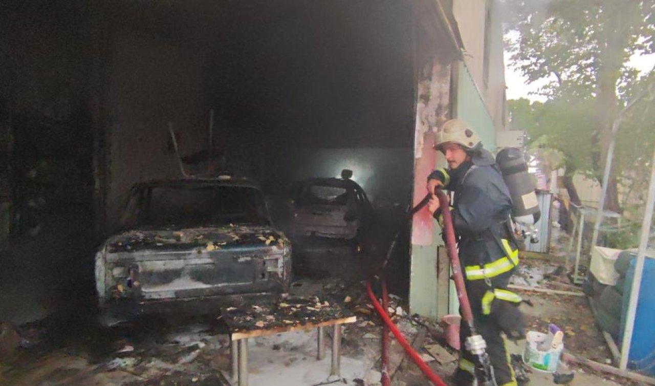 Oto boyama atölyesindeki yangında iki iş yeri zarar gördü