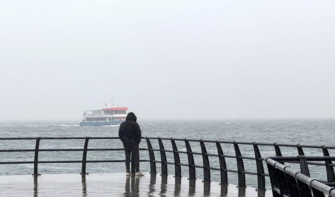 İstanbul’da sağanak yağış etkili oluyor