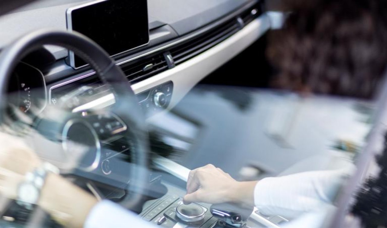Araçlardaki ses ve görüntü sistemleri için yönetmelik geliyor