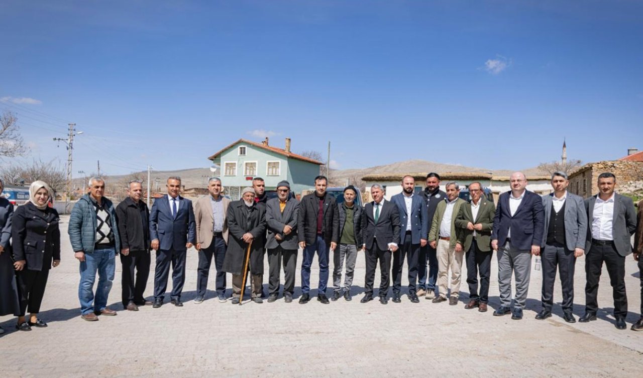 Yunak’ta geniş katılımlı ziyaret: Fatih Özgökçen vatandaşlarla buluştu