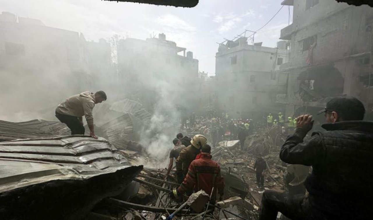 İşgalci İsrail ordusunun Beyrut’a düzenlediği hava saldırılarında 4 kişi öldü