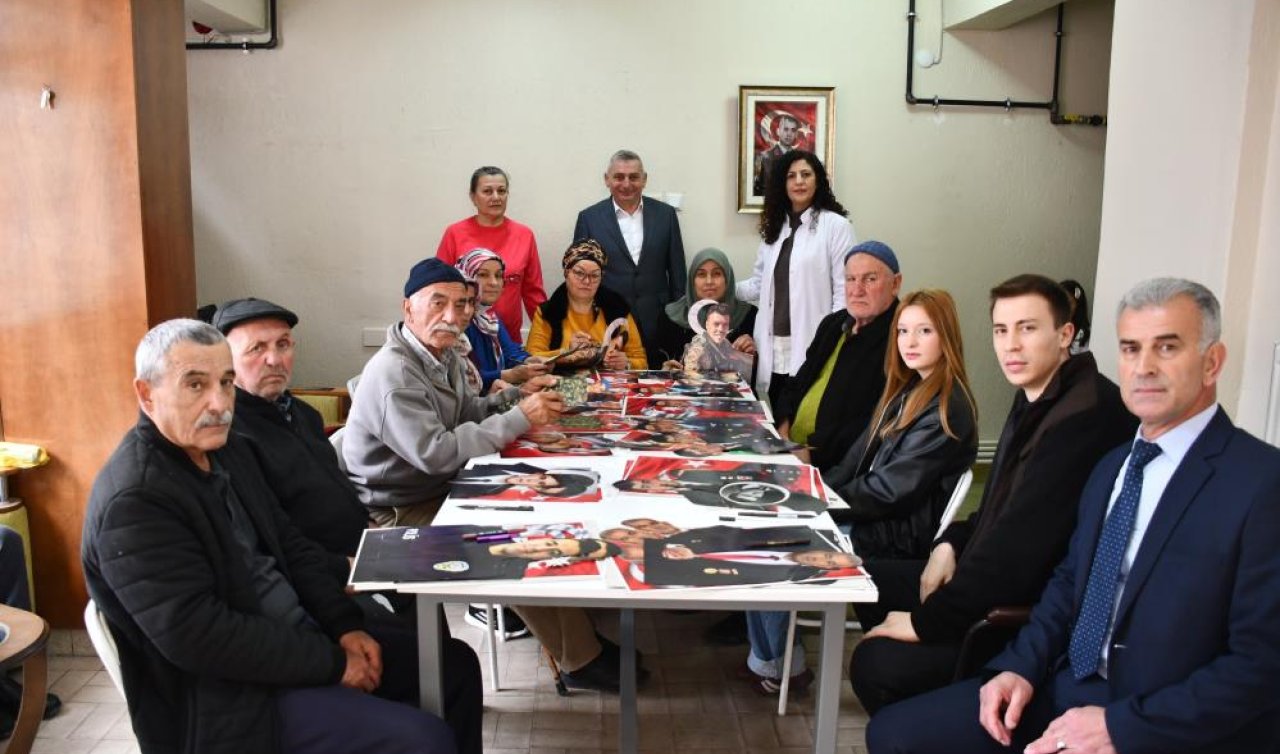 Şehit evlatlarının ve eşlerinin hatıralarını 3 boyutlu rölyeflerde yaşatıyorlar