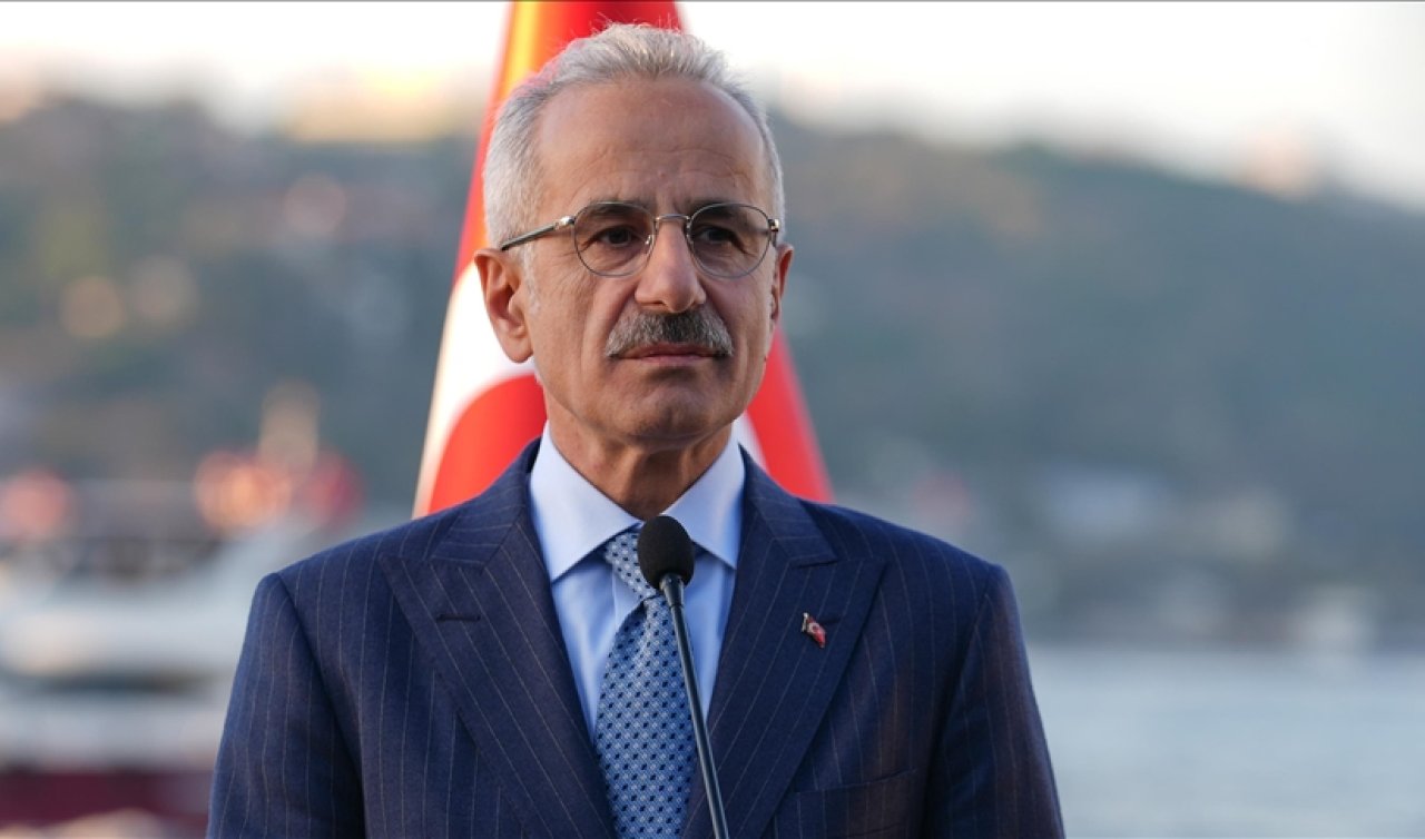 Bakan Uraloğlu: Türk sahipli 3 gemi Hürmüz Boğazı’ndan geçti