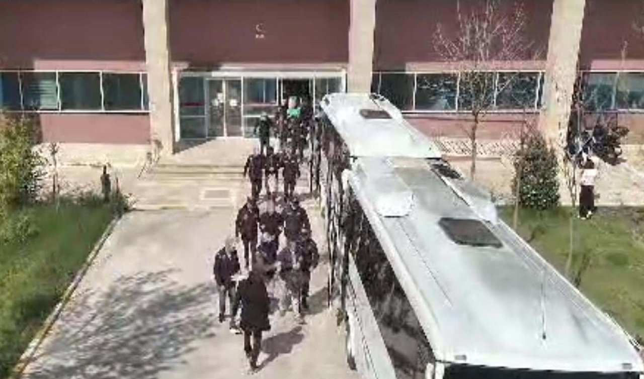 FETÖ’nün yeni yapılanmasına operasyon; 24 tutuklama