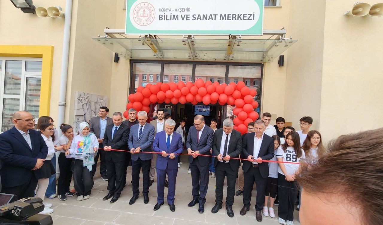 Akşehir BİLSEM’de TÜBİTAK 4006 Bilim Fuarı kapılarını açtı