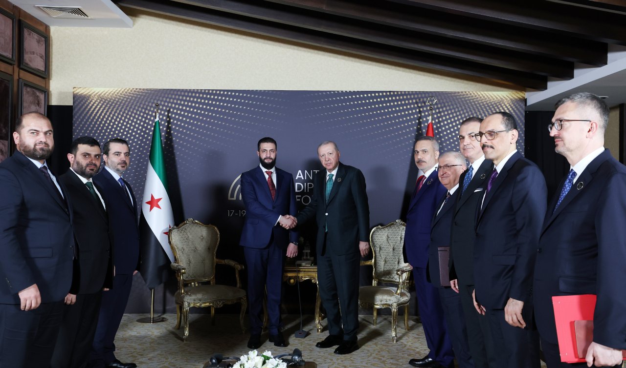 Cumhurbaşkanı Erdoğan Suriye Cumhurbaşkanı Şara ile görüştü 