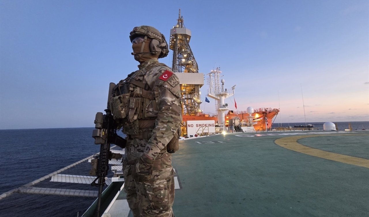 MSB: Somali’deki sondaj gemilerimize tam koruma sağlanıyor