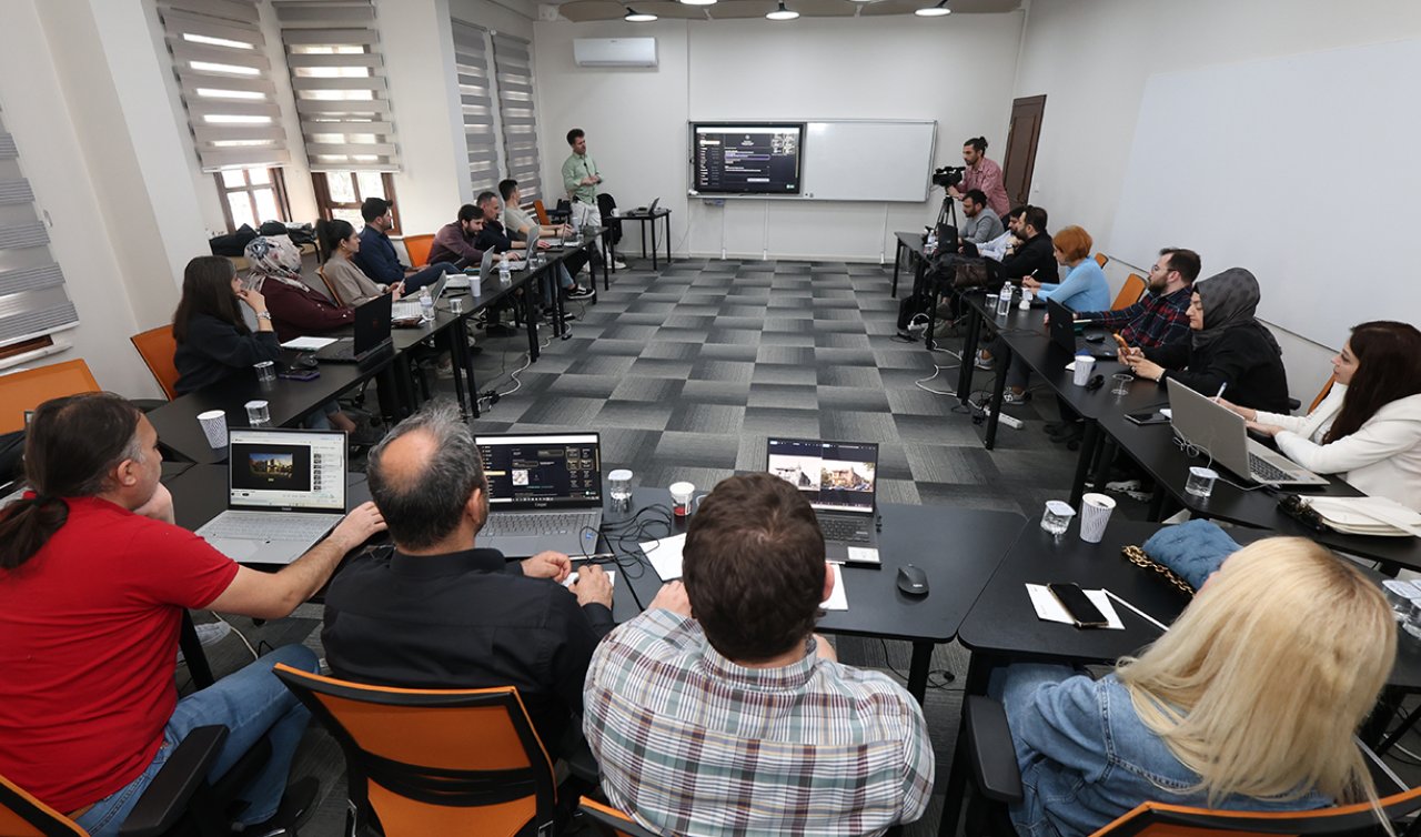 Konya Büyükşehir personeline yapay zekâ odaklı eğitim programı düzenlendi