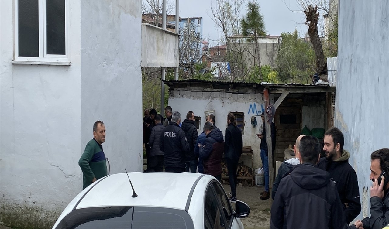 Annesini tüfekle öldürüp intihar etti