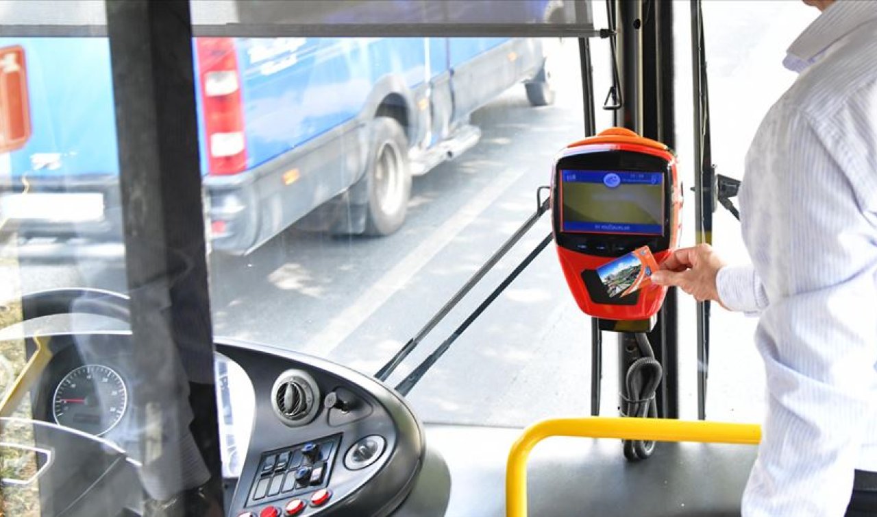 Hafta sonu bu belgeyi gösterenlere ulaşım ücretsiz