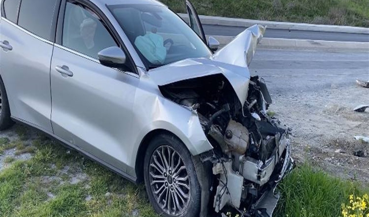 5 aracın karıştığı zincirleme kazada 2 kişi yaralandı