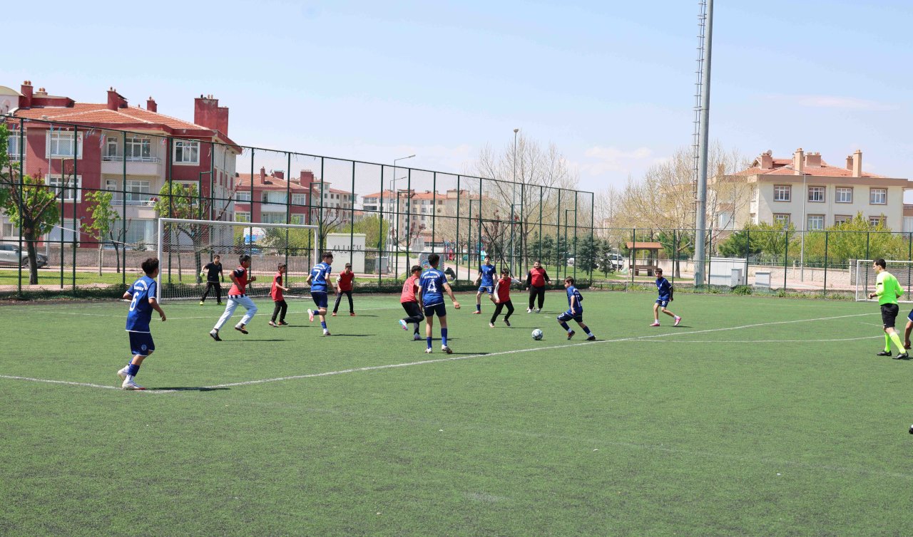 Karatay’da “8.Ortaokullar Arası Kardeşlik ve Dostluk Turnuvası’’ başladı