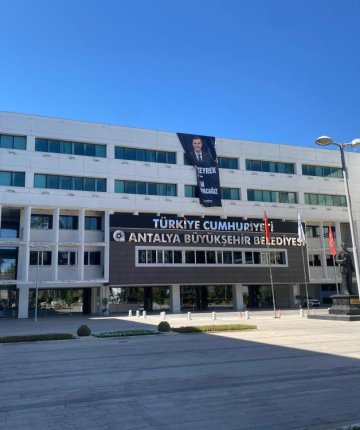 Antalya Büyükşehir Belediyesine yönelik yeni operasyon: 34 gözaltı kararı 