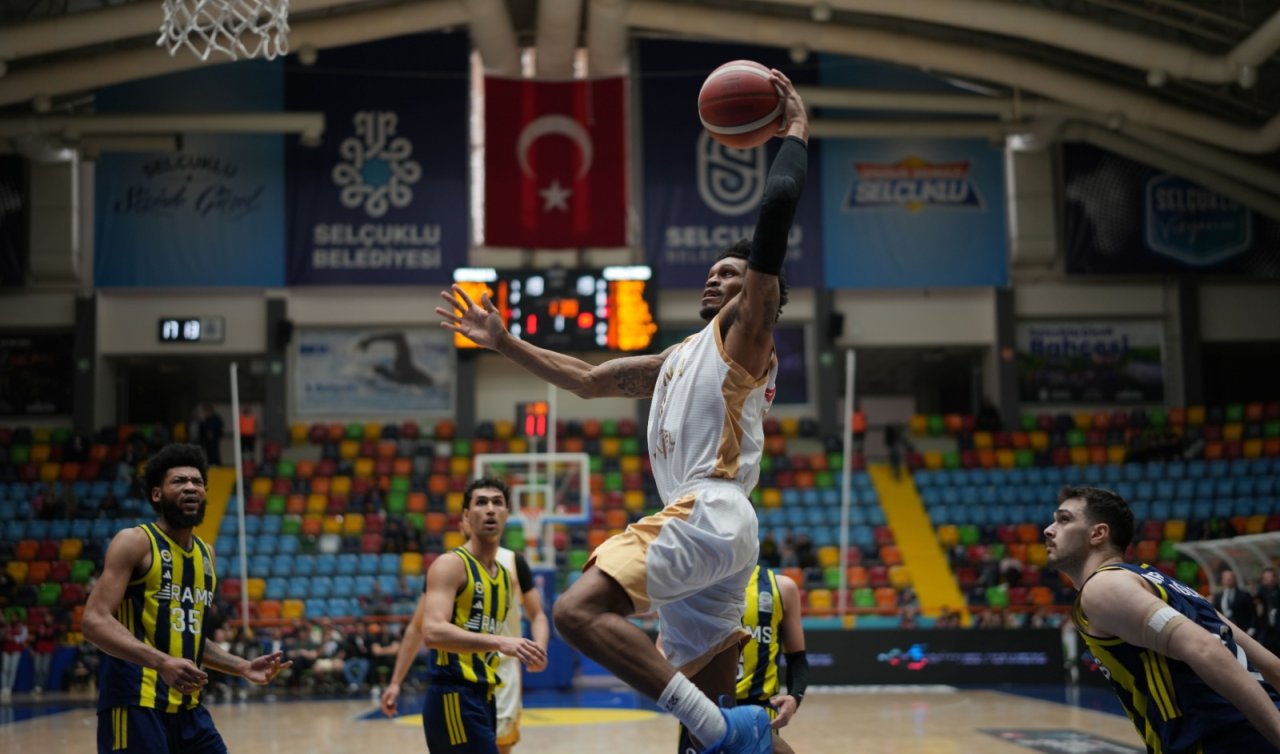 Konya Büyükşehir Play-Off çeyrek finalinde avantajı kaptı