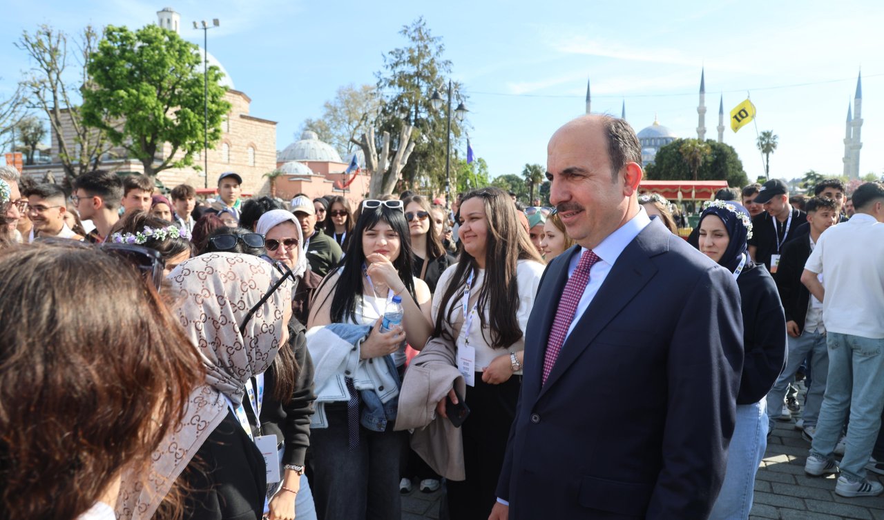 Başkan Altay “Genç Seyyah’’ projesi ile İstanbul gezisine katılan öğrencilerle buluştu