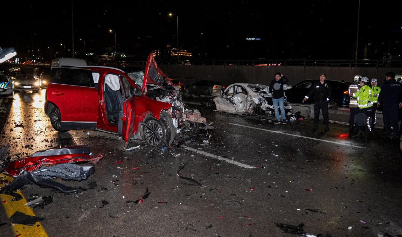 Zincirleme trafik kazasında 8 kişi yaralandı