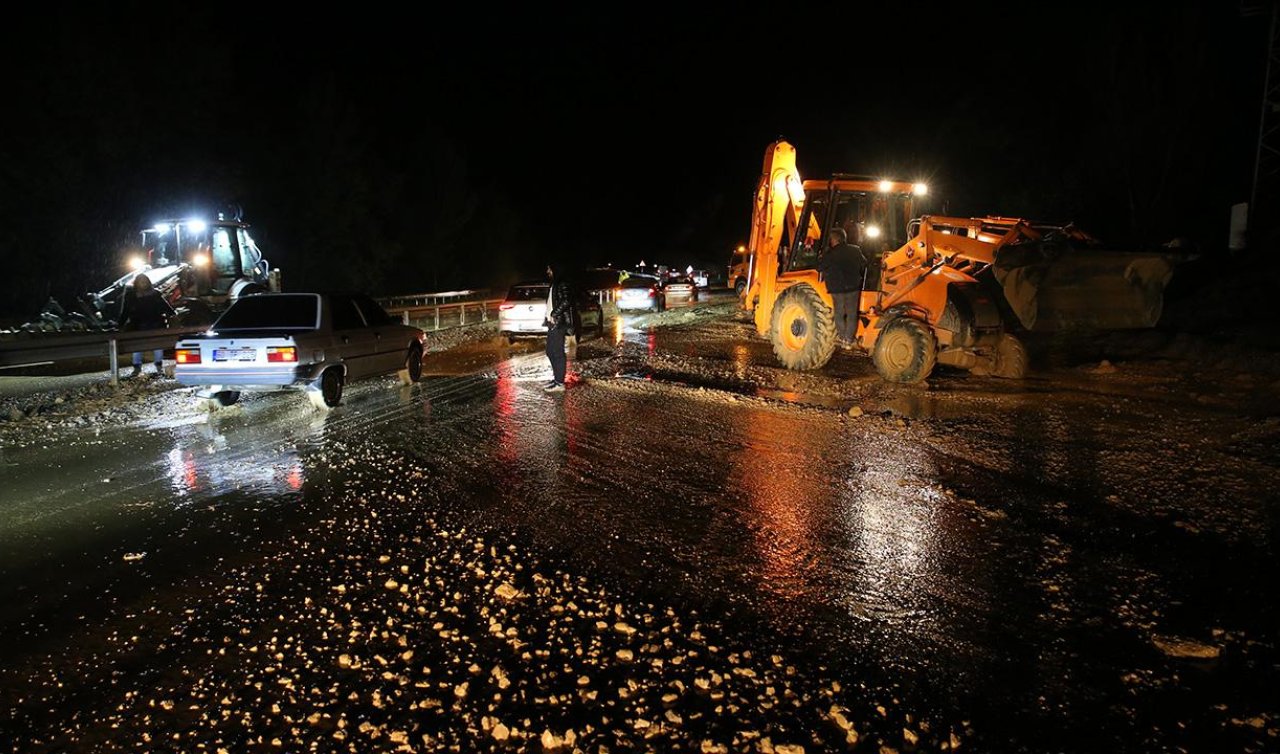 Sağanak ve heyelan vurdu: İstinat duvarı çöktü