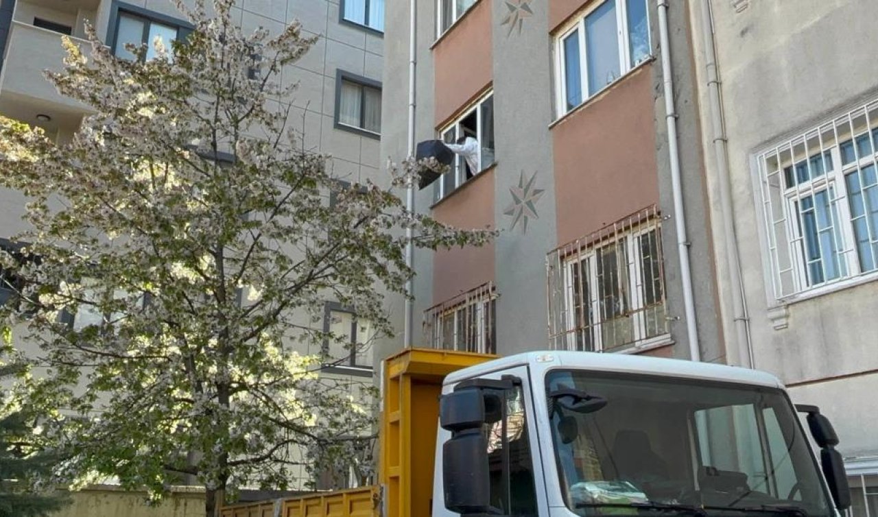 Çöp evin altından dram çıktı: “Bir senedir dışarı çıkmıyorum’’
