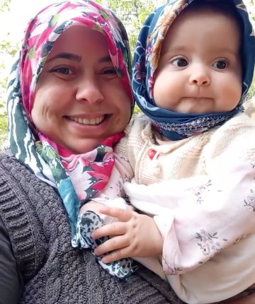 Annesiyle minik kızı Gökçe’nin bu görüntüleri gündem oldu 