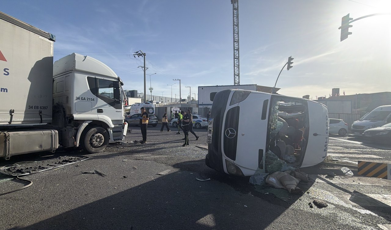 İşçi servisi ile tır çarpıştı: 1 ölü 7 yaralı