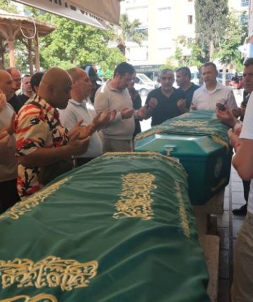 Arkadaşına kalp masajı yaptı: Kendi kalbine yenildi