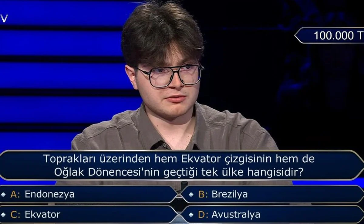 Toprakları üzerinden hem Ekvator çizgisinin hem de Oğlak Dönencesi’nin geçtiği tek ülke hangisidir?