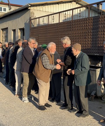 Bu kuyruğun sonu görülmedi