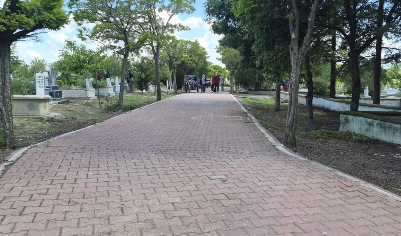 Tuzlukçu’da mezarlıklar ziyaret edildi 